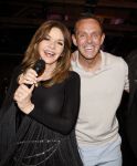 Amsterdam 11 juni 2023
Presentatie cd Jeffrey Schenk en Bobbie Eakes bij the Harbour Club.
Kees de Bever