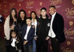 Amsterdam 8 december 2023
Premiere Wonka in Pathe Noord. Kimmylien Nguyen met familie