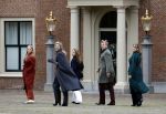 Den Haag 22 december 2023
Fotouurtje met Koning Willem Alexander Koningin Maxima Prinses Amalia Prinses Alexia Prinses Ariane en hun hondje Mambo bij Huis ten Bosch .