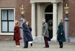Den Haag 22 december 2023
Fotouurtje met Koning Willem Alexander Koningin Maxima Prinses Amalia Prinses Alexia Prinses Ariane en hun hondje Mambo bij Huis ten Bosch .