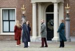 Den Haag 22 december 2023
Fotouurtje met Koning Willem Alexander Koningin Maxima Prinses Amalia Prinses Alexia Prinses Ariane en hun hondje Mambo bij Huis ten Bosch .