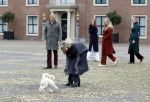 Den Haag 22 december 2023
Fotouurtje met Koning Willem Alexander Koningin Maxima Prinses Amalia Prinses Alexia Prinses Ariane en hun hondje Mambo bij Huis ten Bosch .