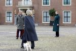 Den Haag 22 december 2023
Fotouurtje met Koning Willem Alexander Koningin Maxima Prinses Amalia Prinses Alexia Prinses Ariane en hun hondje Mambo bij Huis ten Bosch .