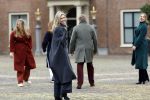Den Haag 22 december 2023
Fotouurtje met Koning Willem Alexander Koningin Maxima Prinses Amalia Prinses Alexia Prinses Ariane en hun hondje Mambo bij Huis ten Bosch .
