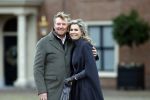 Den Haag 22 december 2023
Fotouurtje met Koning Willem Alexander Koningin Maxima Prinses Amalia Prinses Alexia Prinses Ariane en hun hondje Mambo bij Huis ten Bosch .