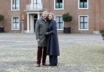 Den Haag 22 december 2023
Fotouurtje met Koning Willem Alexander Koningin Maxima Prinses Amalia Prinses Alexia Prinses Ariane en hun hondje Mambo bij Huis ten Bosch .