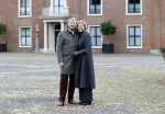 Den Haag 22 december 2023
Fotouurtje met Koning Willem Alexander Koningin Maxima Prinses Amalia Prinses Alexia Prinses Ariane en hun hondje Mambo bij Huis ten Bosch .