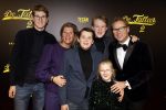 Amsterdam 12 december 2023
Premiere de tata's in Tuschinski. Leo Alkemade met vrouw en kinderen