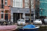 Amsterdam 15 16 17 en 18 december 2023
Lil kleine bij zijn huis op de grachten van Amsterdam.