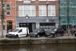 Amsterdam 15 16 17 en 18 december 2023
Lil kleine bij zijn huis op de grachten van Amsterdam.