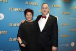 Amsterdam 4 december 2023
Premiere de hospita in het nieuwe delamar theater. marjolein Touw met man