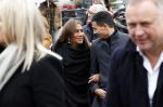 Amsterdam 13 december 2023
Uitvaart dienst Cilly Dartell in de Duif in Amsterdam. Patty Brard met partner Bart Ettekoven