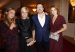 Amsterdam 20 december 2023
Premiere kerstcircus in Carre. prins Constantijn Prinses laurentien Prinses Eloise en Prinses Leonore