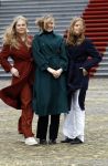 Den Haag 22 december 2023
Fotouurtje met Koning Willem Alexander Koningin Maxima Prinses Amalia Prinses Alexia Prinses Ariane en hun hondje Mambo bij Huis ten Bosch .