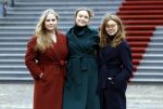 Den Haag 22 december 2023
Fotouurtje met Koning Willem Alexander Koningin Maxima Prinses Amalia Prinses Alexia Prinses Ariane en hun hondje Mambo bij Huis ten Bosch .