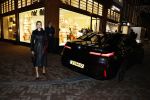 Amsterdam 14 december 2023
Opening van de nieuwe Louis Vuitton winkel op de pc Hooftstraat.
Alle gasten werden met luxe BMW 's gebracht. Rina Lipa