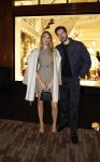 Amsterdam 14 december 2023
Opening van de nieuwe Louis Vuitton winkel op de pc Hooftstraat.
Alle gasten werden met luxe BMW 's gebracht. Romee Strijd en haar man Laurens v Leeuwen
