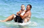 ibiza 17 juli 2012
Ruud Gullit op vakantie met al zijn 6 kinderen Felicity Charmayne Quincy Cheyenne Joelle en Maxim .
Peter Smulders bv