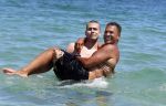 ibiza 17 juli 2012
Ruud Gullit op vakantie met al zijn 6 kinderen Felicity Charmayne Quincy Cheyenne Joelle en Maxim .
Peter Smulders bv