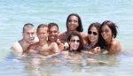 ibiza 17 juli 2012
Ruud Gullit op vakantie met al zijn 6 kinderen Felicity Charmayne Quincy Cheyenne Joelle en Maxim .
Peter Smulders bv