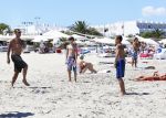 ibiza 17 juli 2012
Ruud Gullit op vakantie met al zijn 6 kinderen Felicity Charmayne Quincy Cheyenne Joelle en Maxim .
Peter Smulders bv