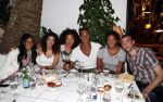 ibiza 17 juli 2012
Ruud Gullit op vakantie met al zijn 6 kinderen Felicity Charmayne Quincy Cheyenne Joelle en Maxim .
Peter Smulders bv