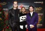 Amsterdam 6 december 2023
Premiere eerste hulp bij kerst  in Pathe Noord van Videoland. Splinter Chabot Mitch Wolterink  en Dook van Dijck