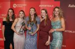 Utrecht 20 december 2023
Sportman / sportvrouw van jaar gala . Sportploeg van het jaar dee dames 400 meter met Femke Bol Lieke Klaver Eveline Saalberg Cathelijn Peeters en Lisanne de Witte