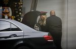 Amsterdam / Schiphol 28 december 2023
Sylvie Meis vertrekt vanaf het Appartement van partner Wim Beelen naar Schiphol. Sylvie heeft de kerstdagen bij Wim men familie gevierd.