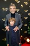 Amsterdam 20 december 2023
Premiere kerstcircus in Carre. William Rutten met zoon