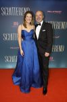 Amsterdam 9 december 2024
Premiere Schitetrend met in de hoofdrollen Holly Brood Gijs Scholten v Asschat Caro Lenssen Hannah Hoekstra Maarten Heijemans Bobbie Mulder Sidar Toksoz  in Tuschinski. Annemarie Bruning kwam met haar man