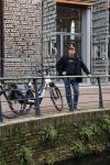 Arnhem 11 december 2024
25 jaar geleden won Bart Spring in t Veld de eerste serie van Big Brother .