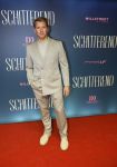 Amsterdam 9 december 2024
Premiere Schitetrend met in de hoofdrollen Holly Brood Gijs Scholten v Asschat Caro Lenssen Hannah Hoekstra Maarten Heijemans Bobbie Mulder Sidar Toksoz  in Tuschinski. Bart Willemsen