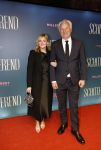 Amsterdam 9 december 2024
Premiere Schitetrend met in de hoofdrollen Holly Brood Gijs Scholten v Asschat Caro Lenssen Hannah Hoekstra Maarten Heijemans Bobbie Mulder Sidar Toksoz  in Tuschinski. Bob Sikkes kwam met een collega