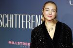 Amsterdam 9 december 2024
Premiere Schitetrend met in de hoofdrollen Holly Brood Gijs Scholten v Asschat Caro Lenssen Hannah Hoekstra Maarten Heijemans Bobbie Mulder Sidar Toksoz  in Tuschinski. carolien Spoor en Ferry Stofmeel