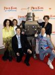 Utrecht 22 december 2024
Premiere Mees Kees in Utrecht . cast met oa Chloe Leenheer Tamara Brinkman Leendert de Ridder Jochen Otten en Sanne Wallis de Vries