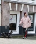 Amsterdam 11 maart 2023
Oud voetballer Poulsen van Ajax met vrouw en dochetr in Amsterdam.
