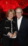 Utrecht 16 december 2024
Nurlaila 50 jaar bij show van Tina Turner in Beatrix Theater. Edvard Niessing met partner
