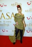 Amsterdam 17 december 2024
Premiere Mufasa (disney) in hotel l'Europe. Eva Simons met partner