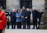 Amsterdam 10 december 2024
Staatsbezoek Portugal Koningin Maxima, president van Portugal Marcelo Rebelo de Sousaen  Koning Willem-Alexander bij paleis op de dam.  Femke Halsema Jan v Zanen Arthur v Dijk  Piet Hein Donner en Thom de Graaf