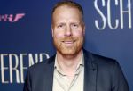 Amsterdam 9 december 2024
Premiere Schitetrend met in de hoofdrollen Holly Brood Gijs Scholten v Asschat Caro Lenssen Hannah Hoekstra Maarten Heijemans Bobbie Mulder Sidar Toksoz  in Tuschinski. Ferdi Stofmeel