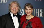 Amsterdam 9 december 2024
Premiere Schitetrend met in de hoofdrollen Holly Brood Gijs Scholten v Asschat Caro Lenssen Hannah Hoekstra Maarten Heijemans Bobbie Mulder Sidar Toksoz  in Tuschinski. Govert de Roos en zijn vriendin