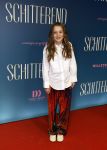 Amsterdam 9 december 2024
Premiere Schitetrend met in de hoofdrollen Holly Brood Gijs Scholten v Asschat Caro Lenssen Hannah Hoekstra Maarten Heijemans Bobbie Mulder Sidar Toksoz  in Tuschinski. Guusje Vos