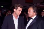 ROTTERDAM 10 december 2001
 Rene Froger in Ahoy
John v Katwijk en John de Mol

Peter Smulders bv