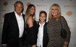 Amsterdam 16 oktober 2017 
Opening van het nieuwe restaurant van Won Yip Sushisamba bij het holland casino . John en Loes v Katwijk met dochter en kleinzoon