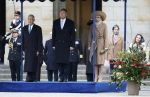 Amsterdam 10 december 2024
Staatsbezoek Portugal Koningin Maxima, president van Portugal Marcelo Rebelo de Sousaen  Koning Willem-Alexander bij paleis op de dam.