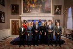 Amsterdam 3 december 2024
Uitreiking Prins Calus prijzen in het paleis op de dam . Aanwezig names koninklijke familie , Koning Willem Alexander Prins Constantijn Prinses Laurentien  en Prinses Mabel .