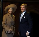 Amsterdam 10 december 2024
Staatsbezoek Portugal Koningin Maxima, president van Portugal Marcelo Rebelo de Sousaen  Koning Willem-Alexander bij paleis op de dam.