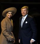 Amsterdam 10 december 2024
Staatsbezoek Portugal Koningin Maxima, president van Portugal Marcelo Rebelo de Sousaen  Koning Willem-Alexander bij paleis op de dam.