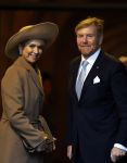 Amsterdam 10 december 2024
Staatsbezoek Portugal Koningin Maxima, president van Portugal Marcelo Rebelo de Sousaen  Koning Willem-Alexander bij paleis op de dam.